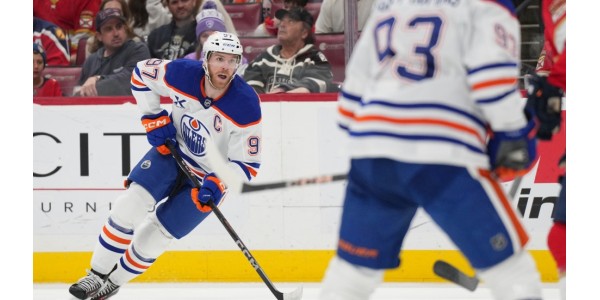 Edmonton Oilers doufají, že brzy obnoví smlouvu s Connorem McDavidem Edmonton Oilers doufají, že brzy obnoví smlouvu s Connorem McDavidem